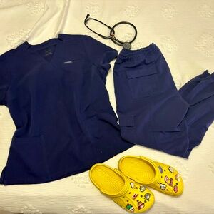 Jaanuu Navy Scrub Set - Large